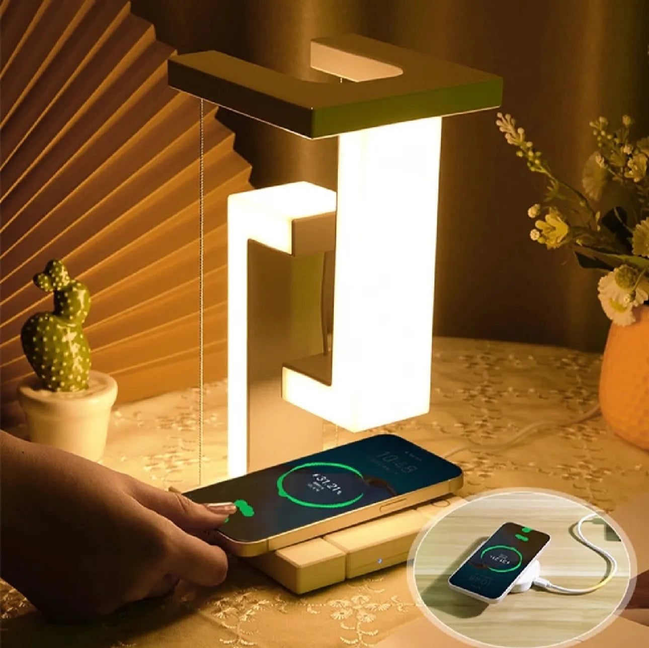 LUMORAA Floating Moon Lamp - Wireless Charger & Night Light